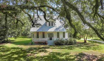 625 Arthur Hall Rd, Atmore, AL 36502