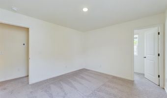 32 Moss Oaks Ct, Angier, NC 27501