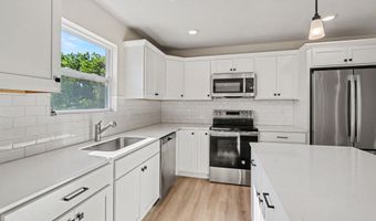 352 N Sherman St, Allegan, MI 49010