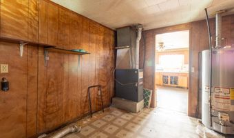 204 E ADAMS St, Abingdon, IL 61410