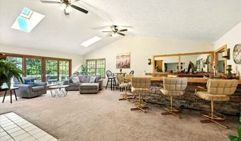 415 Lakeshore Rd, Ashland, OH 44805