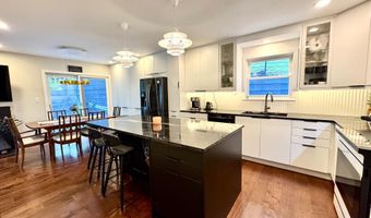 124 SHORE Rd, Arnold, MD 21012
