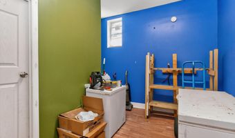 41 Chestnut St, Amsterdam, NY 12010
