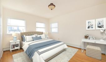 9 Cabot Rd W, Massapequa, NY 11758