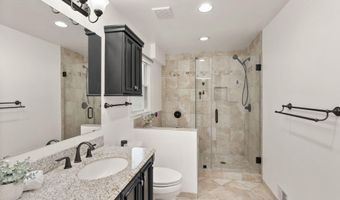 8470 NICOLE Ct, Annandale, VA 22003
