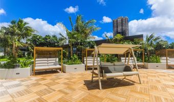 1515 Liona St 810, Honolulu, HI 96814