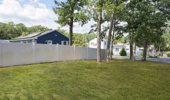 400 Surf Ave, Beachwood, NJ 08722