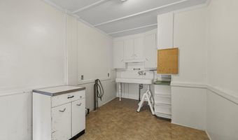 34-36 Crandall St, Adams, MA 01220