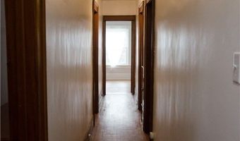 30 Casterton Ave N, Akron, OH 44303