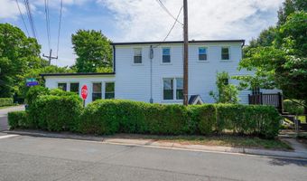 383 Navesink Ave, Atlantic Highlands, NJ 07716