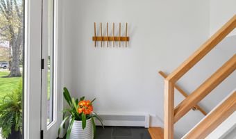 56 Carroll St, Falmouth, ME 04105