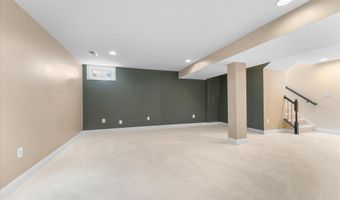 41636 MATTINGLY Dr, Aldie, VA 20105