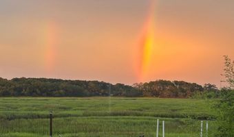 32 Eustis Landing Rd, Beaufort, SC 29907