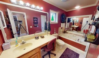 52 Bear Track Rd, Andrews, NC 28901