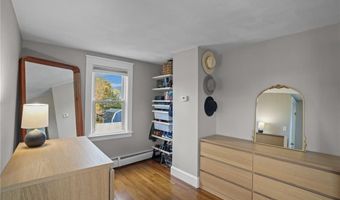 35 Barney St, East Providence, RI 02916