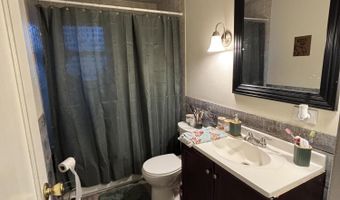 9 Roger St, Bangor, ME 04401