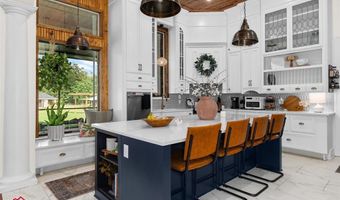 210 Butler Hill Rd, Benton, LA 71006