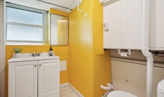 3 N Ridge Rd, Livingston, NJ 07039
