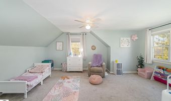 1016 Argyle Ct, Alma, MI 48801