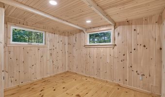 362 Lamb Farm Rd, Baileyville, ME 04694