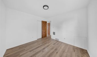 1095 Saint Michaels Ave, Akron, OH 44320