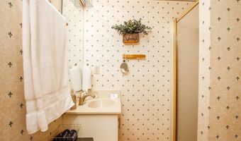6352 Turnpike Rd, Archdale, NC 27263