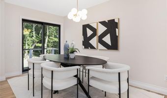 91 Carr Ln, Jamestown, RI 02835