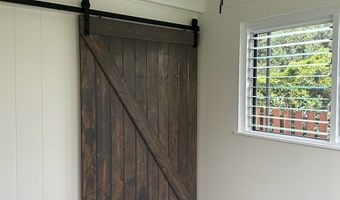 725 Kihapai Pl B1, Kailua, HI 96734