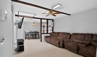 28 CEDAR St, Bayville, NJ 08721