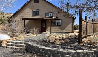 893 Foothill Dr, Apple Valley, UT 84737
