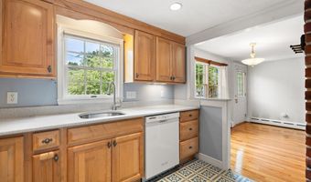 22 Oakland Cir, Abington, MA 02351