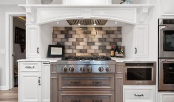 5107 Knollwood Ln, Anderson, IN 46011