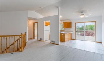 13742 Underclift St NW, Andover, MN 55304