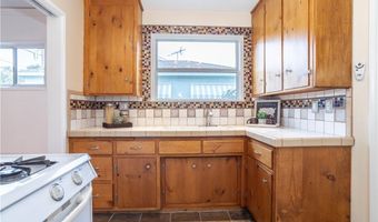 9615 Dorrington Ave, Arleta, CA 91331