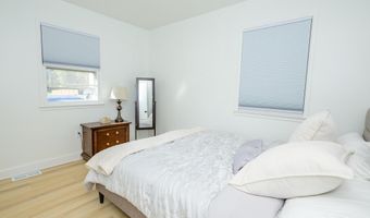 1002 TYLER Ave, Annapolis, MD 21403