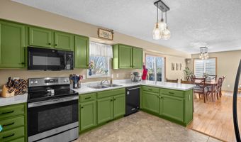 603 25th St SE, Altoona, IA 50009