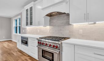 516 13th Ave, Belmar, NJ 07719
