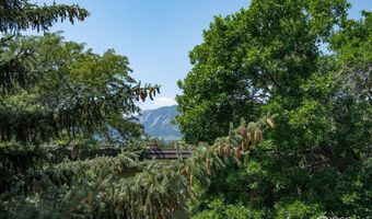 3365 Chisholm Trl 304, Boulder, CO 80301