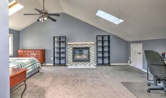 39 Lasky Rd, Beacon Falls, CT 06403