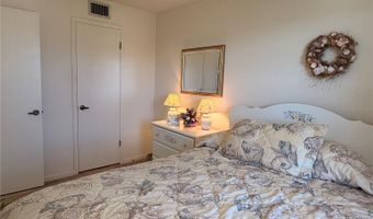 1640 JUNO Trl 205B, Astor, FL 32102