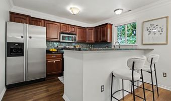 3037 Barclay Way, Ann Arbor, MI 48105