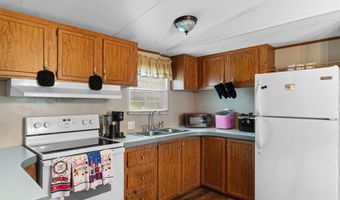 3883 Goff Rd, Aynor, SC 29511