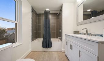 410 WEST St, Clayton, DE 19938