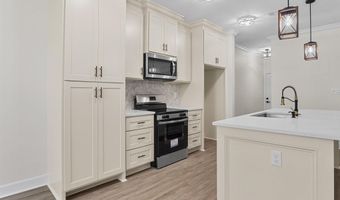 513 Madeleine Cir, Austin, AR 72007