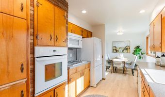 14909 SE LINDEN Ln, Milwaukie, OR 97267