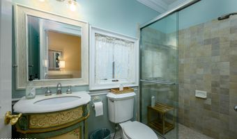 132 Coral St, Beach Haven, NJ 08008