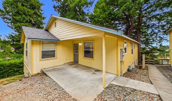 377 Evergreen Ave, Arcata, CA 95518