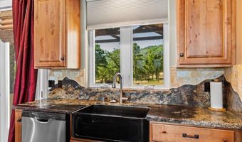 9267 7R Bar Rd, Angels Camp, CA 95222