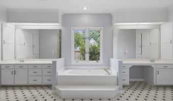 205 Cherry Dr, Brandon, MS 39042