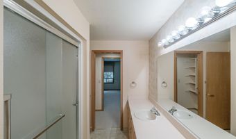 2724 Cedarwood Ct SE, Albany, OR 97322